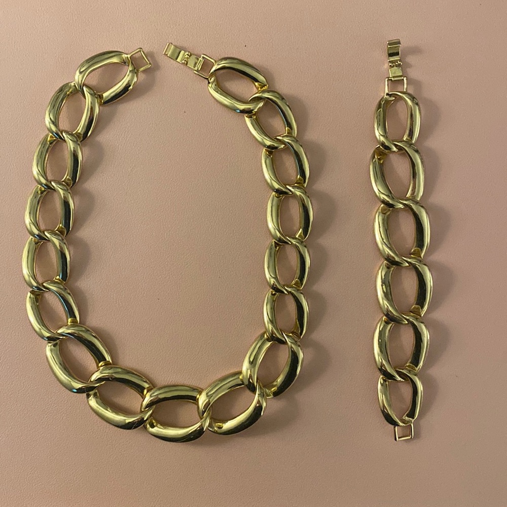 Banana Republic - Women’s Gold Statement Necklace and Bracelet Set